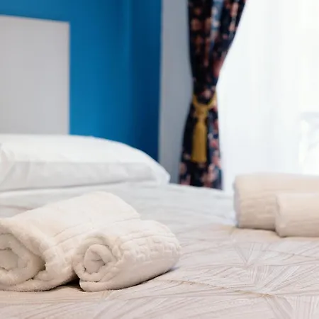 Azur Bed and Breakfast Νίκαια