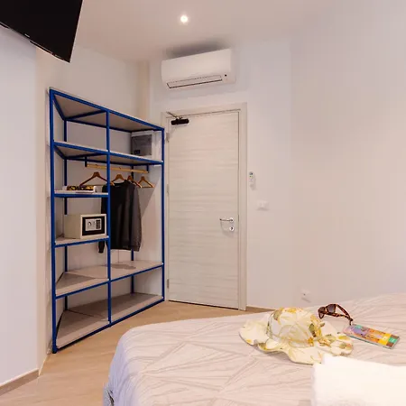 Azur Bed and Breakfast Νίκαια